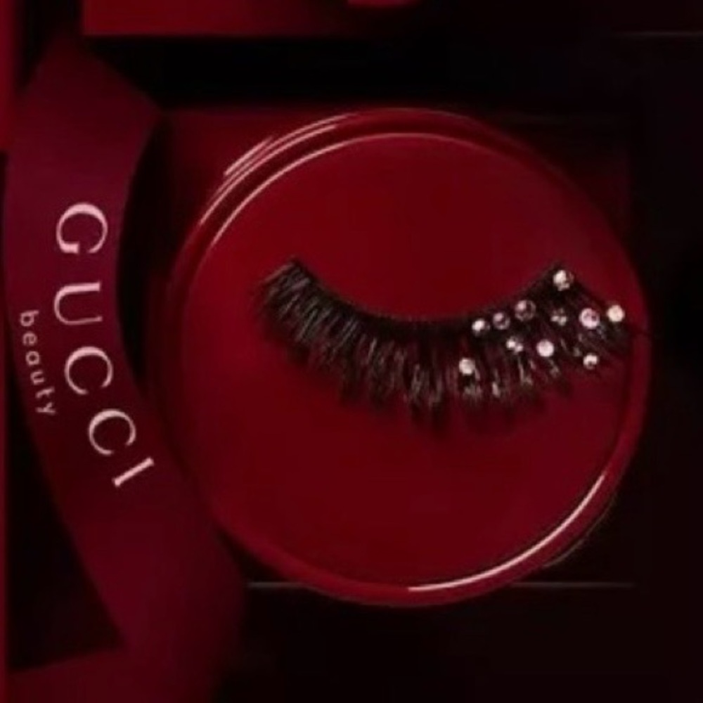 Gucci False Lashes 01 Limited Edition - Picture 4 of 4